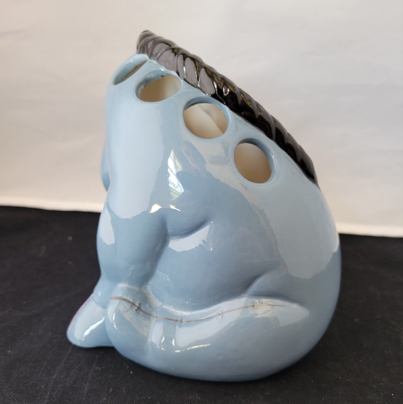 Vintage Disney ceramic Winnie the Pooh Eeyore toothbrush or pencil pen holder - Picture 4 of 13